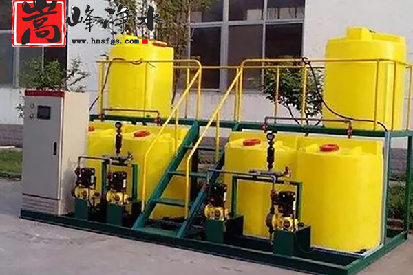 ѭ�h(hu��n)ˮ�Ԅ�(d��ng)��ˎ�b�ã����I(y��)��ˮ������蹸������APH�����B͸��ˮ̎����ˎ�O(sh��)��S�ң�ԭ��D